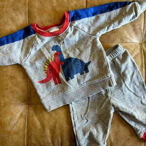 Hanna Andersson dinosaur sweatshirt set (6-12months)